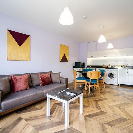 Sunny Apartment In Studentski Grad, Behind Unss ソフィア エクステリア 写真