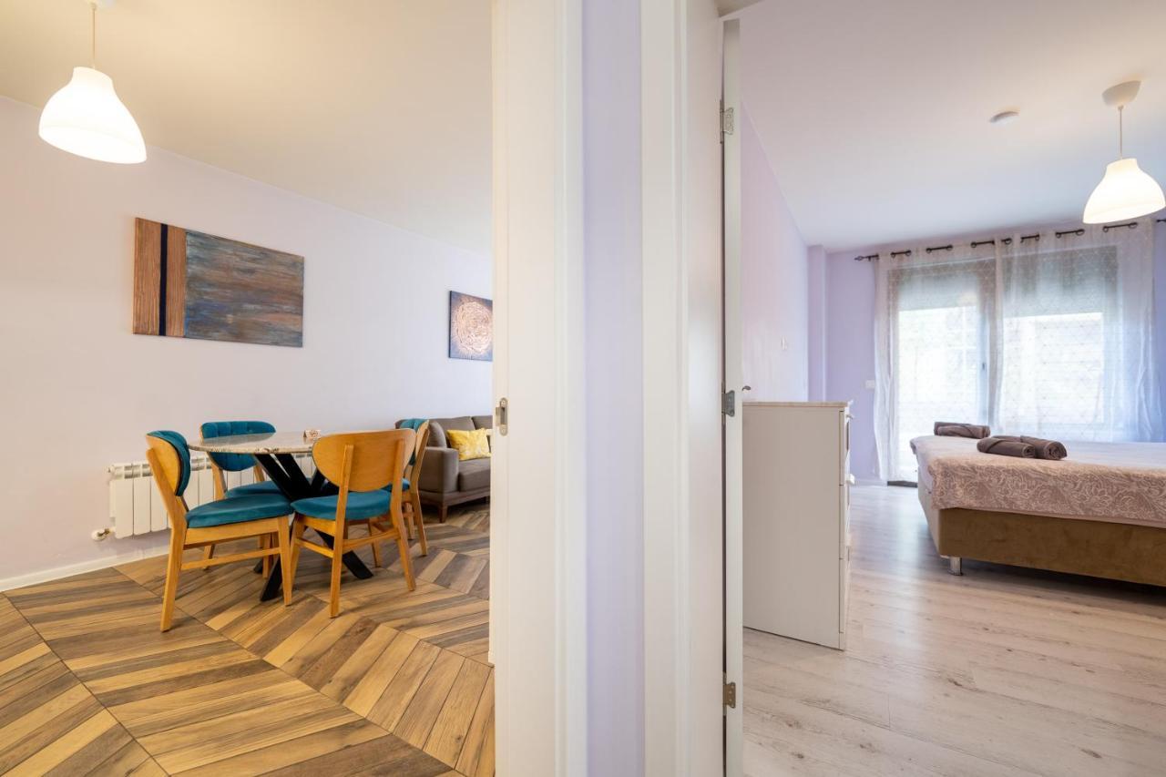 Sunny Apartment In Studentski Grad, Behind Unss ソフィア エクステリア 写真