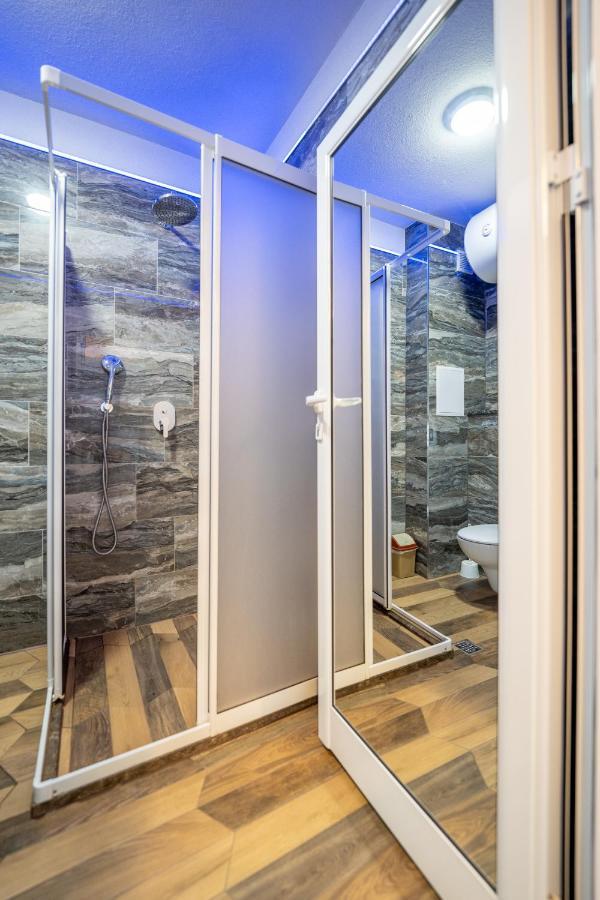 Sunny Apartment In Studentski Grad, Behind Unss ソフィア エクステリア 写真